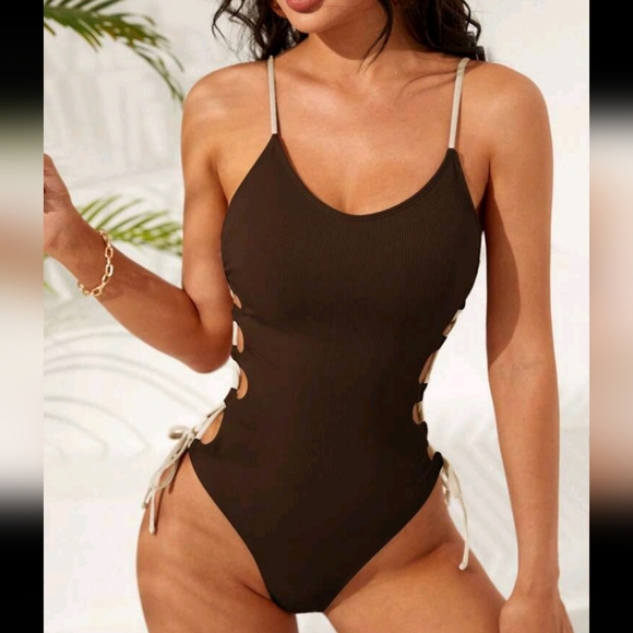 Chiccia Women's Brown & Beige Contrast Color Drawstring Tie Side Hollow Sex - Picture 2 of 4